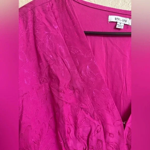 NWOT BTFL - Life Pink Dress - Picture 4 of 6